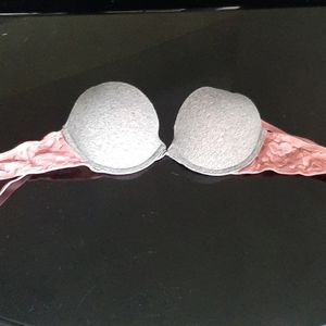 NWOT LA senza bra